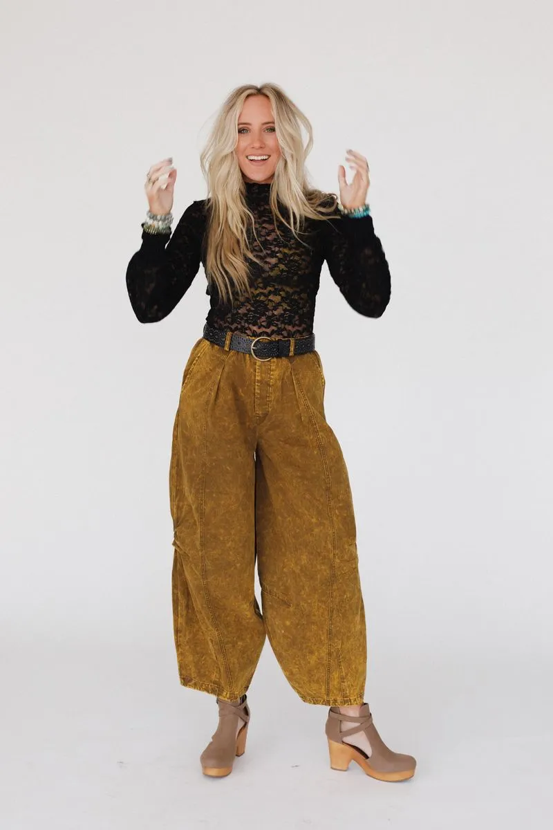 Breathe Easy Chino Pants - Mustard