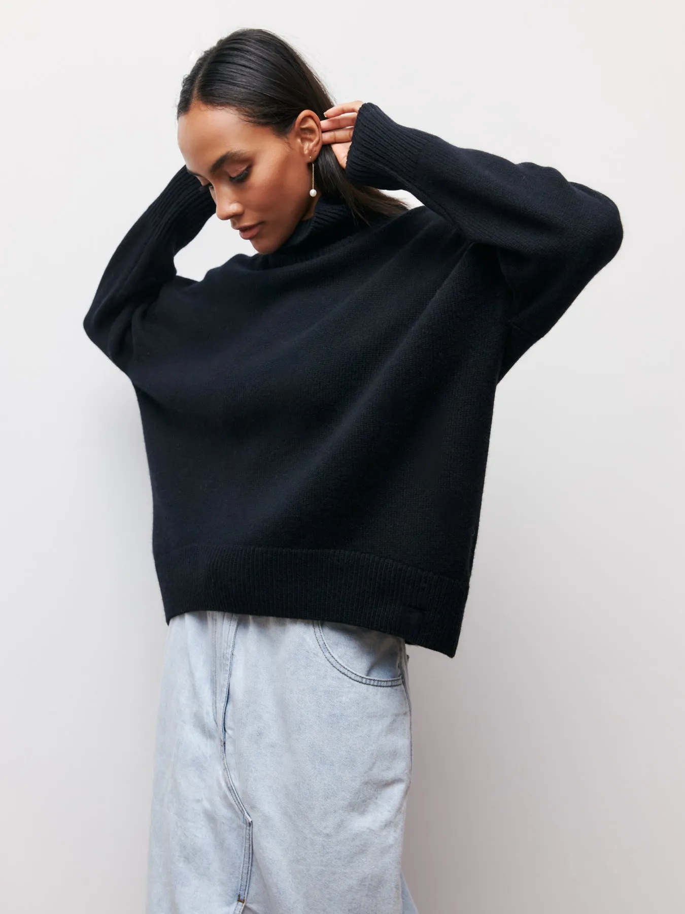 Cozy Elegant Turtleneck Knitted Sweater