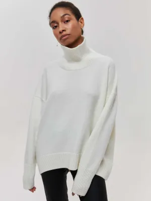 Cozy Elegant Turtleneck Knitted Sweater