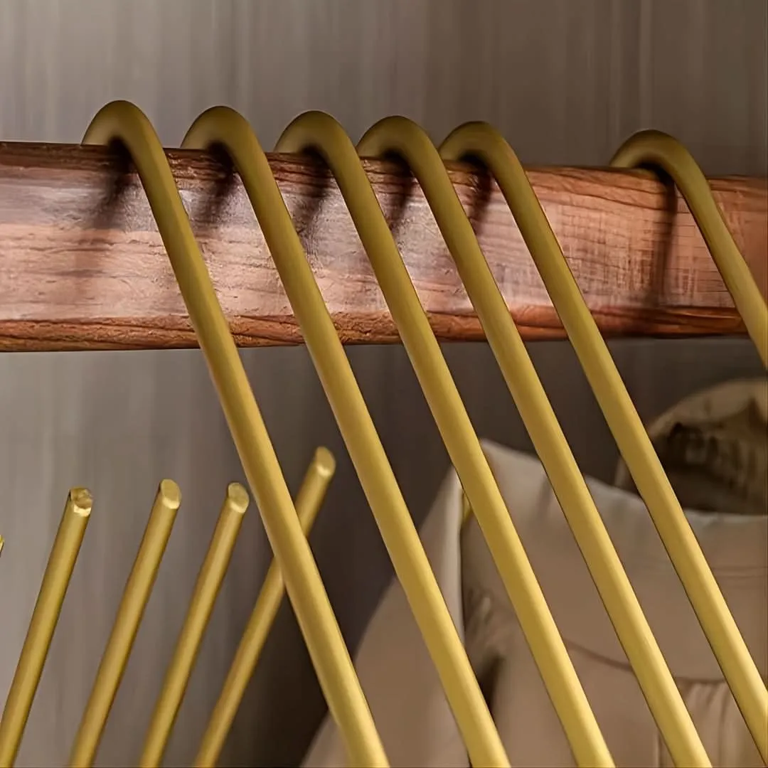 Heavy-Duty Metal Triangle Hanger