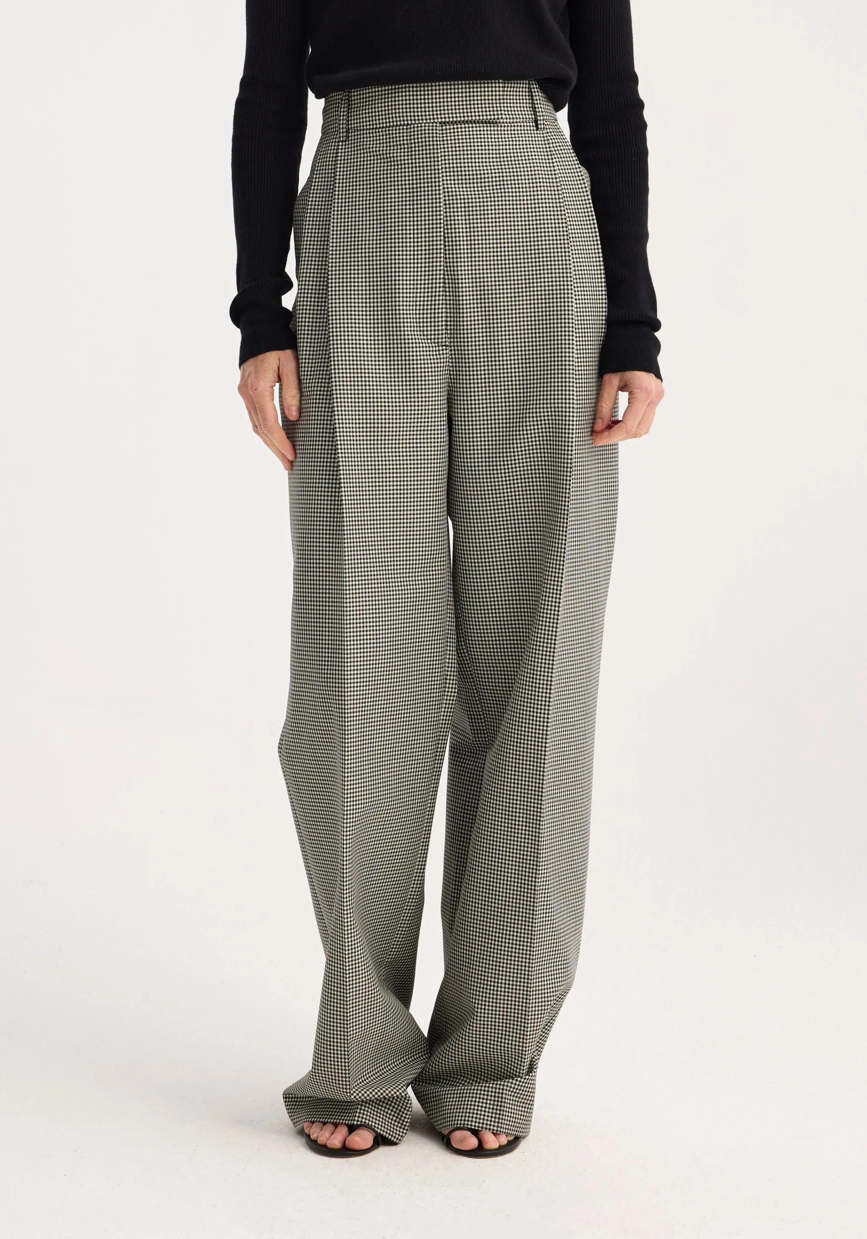 High-waist mini check trousers | cream / black small check