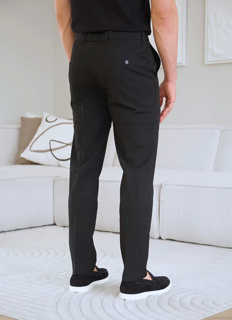 Lightweight tapered trousers - black