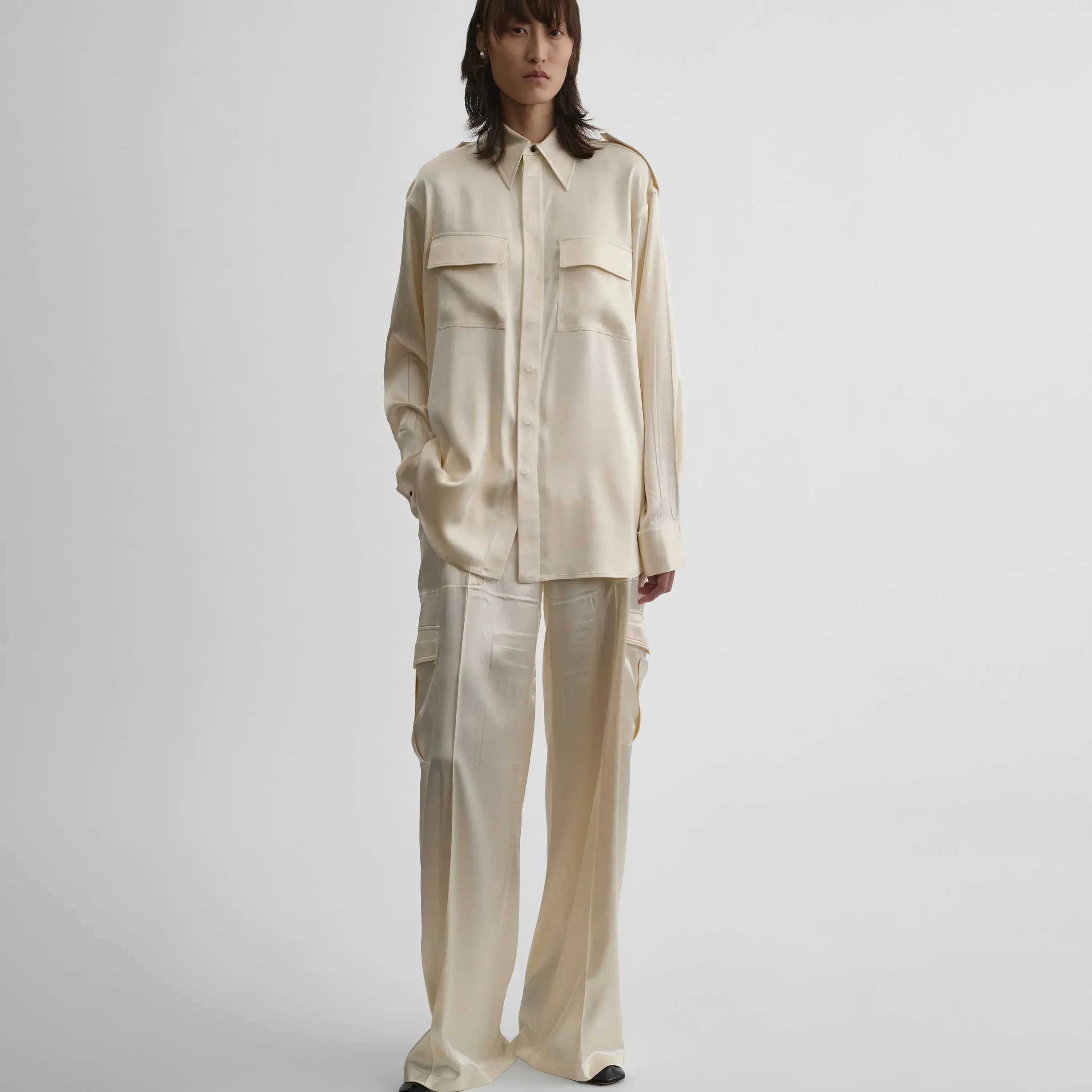 LIQUID CARGO TROUSERS | cream silk a