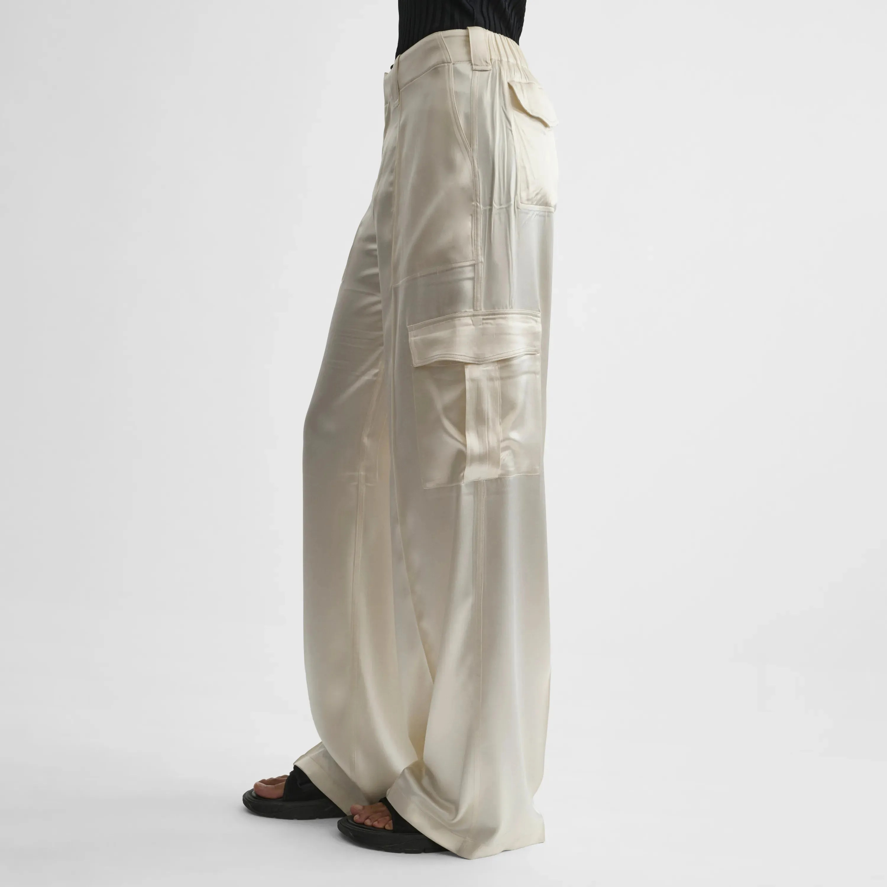 LIQUID CARGO TROUSERS | cream silk