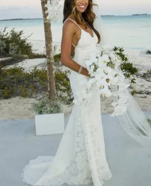 Luolandi Brilliant Lace Spaghetti Straps Neckline Sheath Wedding Dresses Charming Bridal Gown