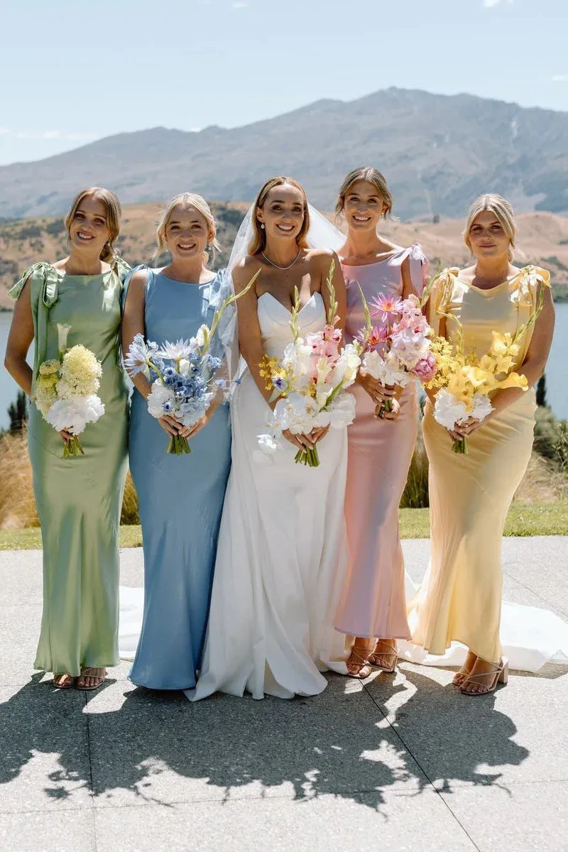 Luolandi Sheath Bateau Neck Satin Ankle Length Bridesmaid Dresses with Slit Simple Party Dress