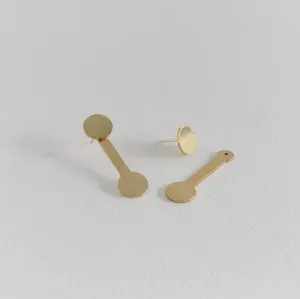 Meet the cat Connect The Dots Ear jackets brass