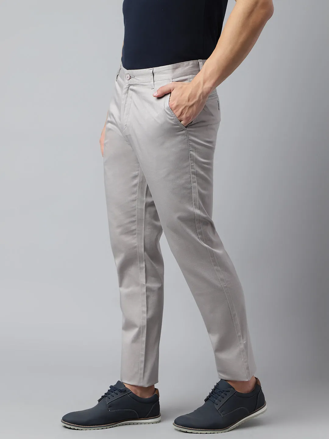 Men Grey Slim Fit Mid Rise Solid Casual Trouser