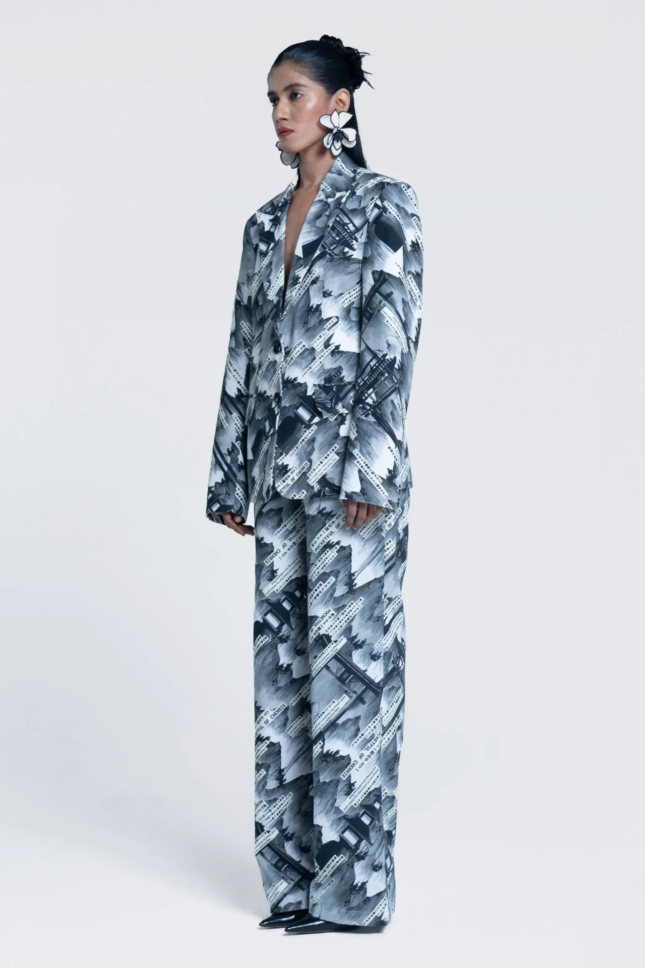 Sumi Gazette Pant Suit