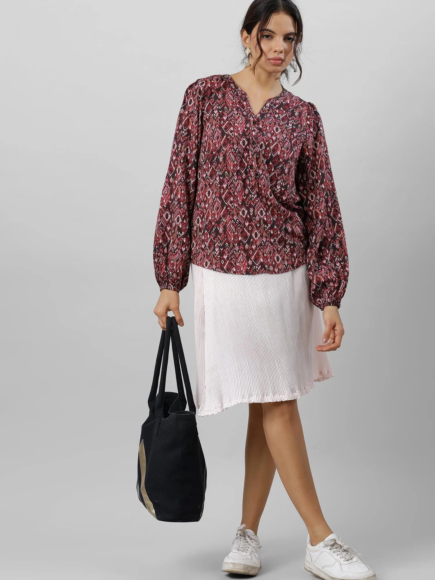 Women Versatile V Neck Abstract Print Top