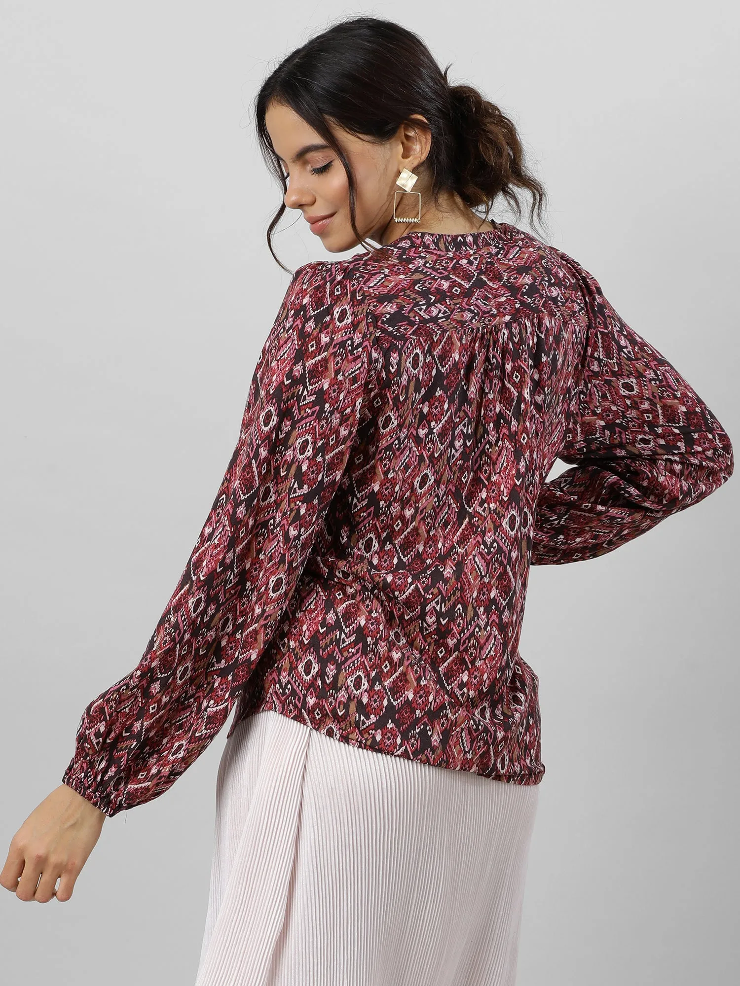 Women Versatile V Neck Abstract Print Top