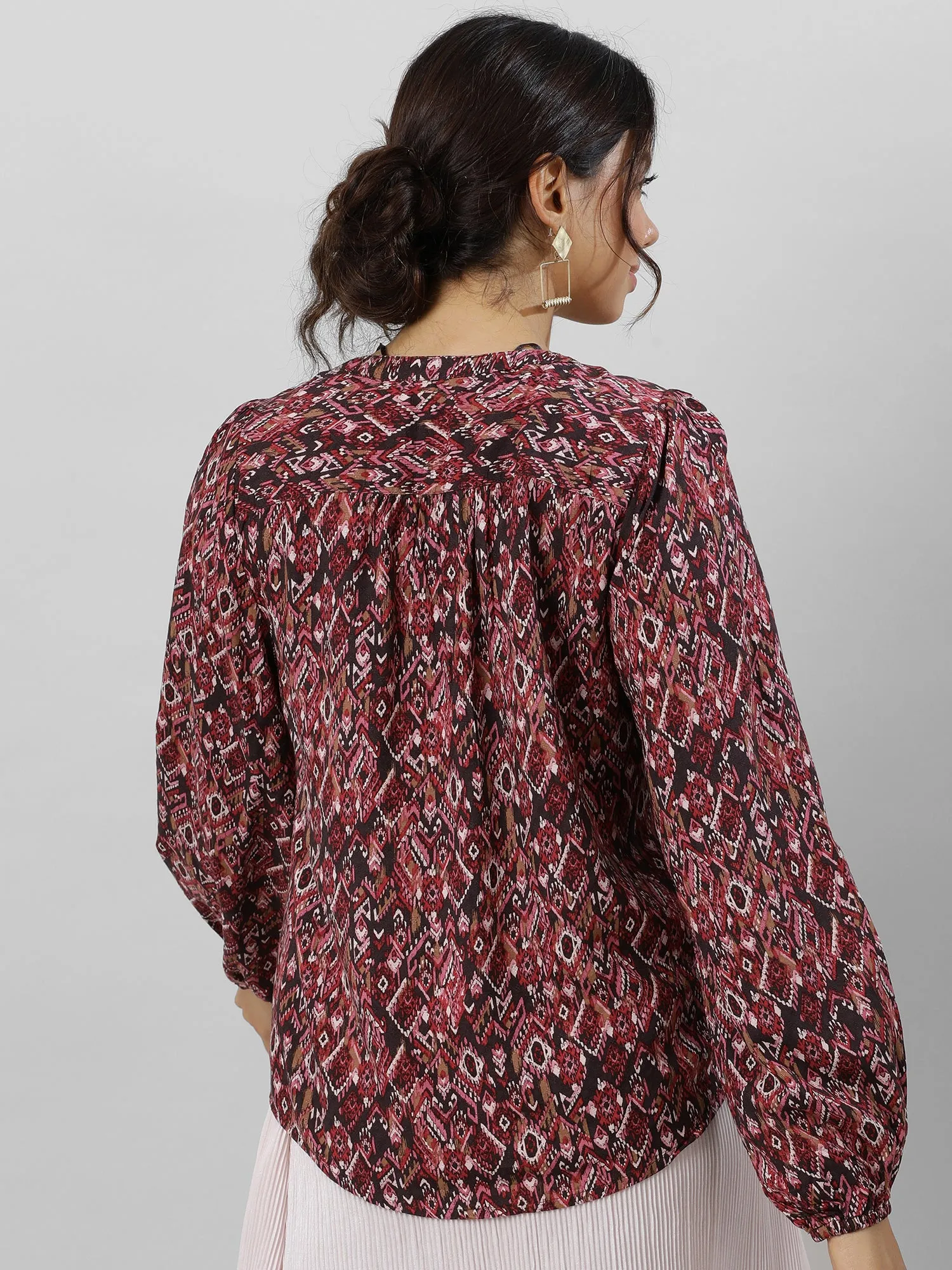 Women Versatile V Neck Abstract Print Top