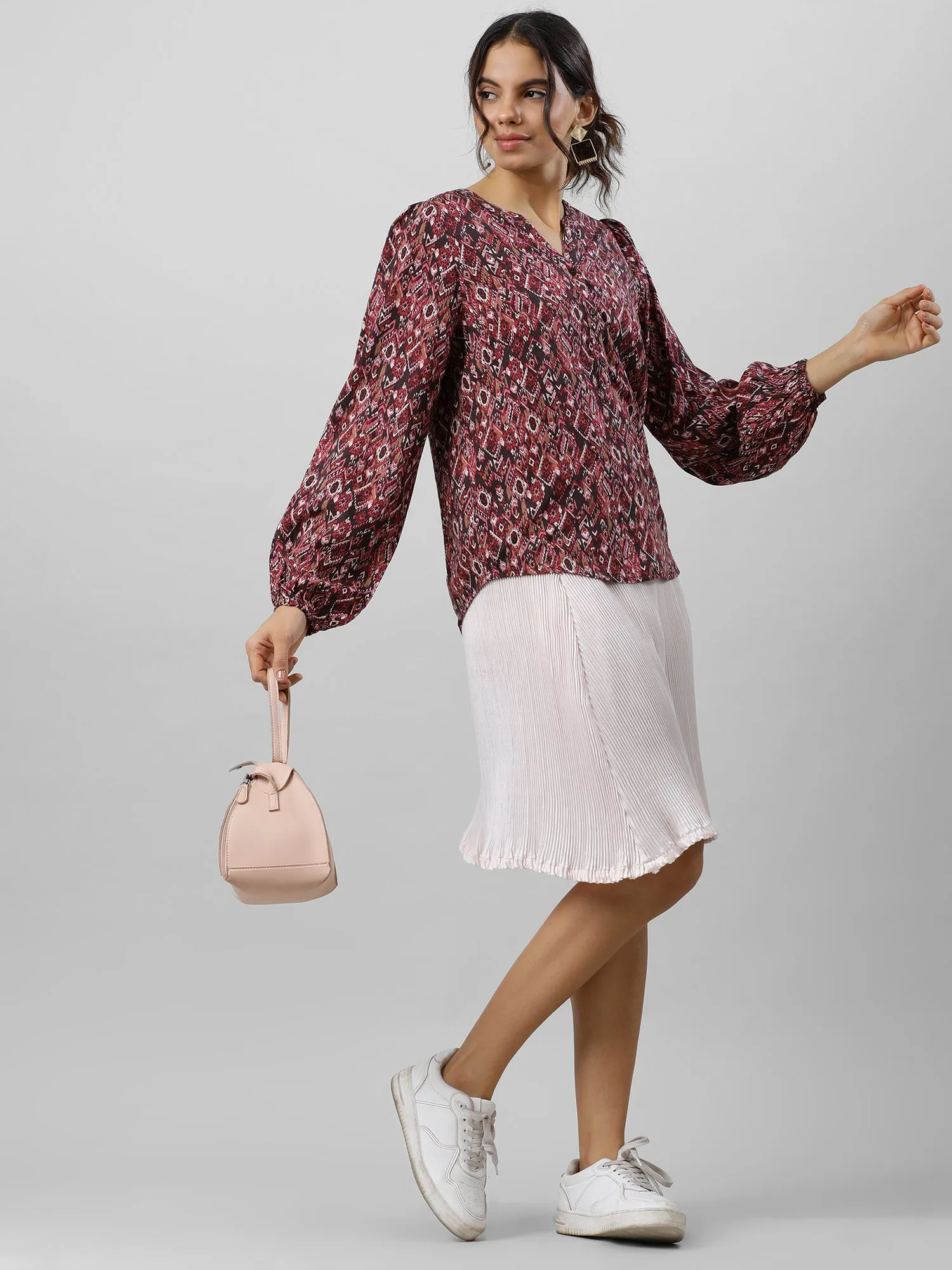 Women Versatile V Neck Abstract Print Top