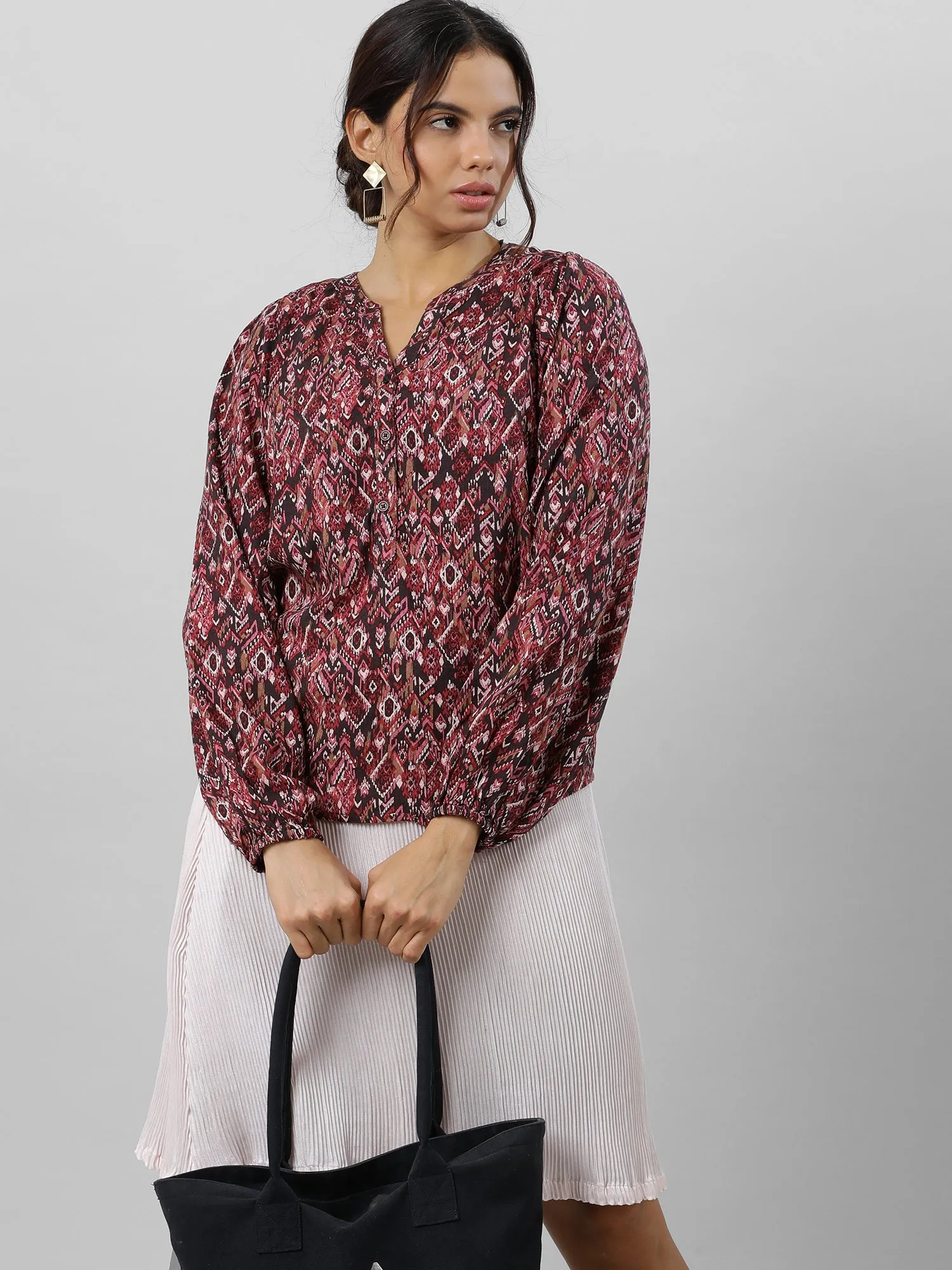 Women Versatile V Neck Abstract Print Top