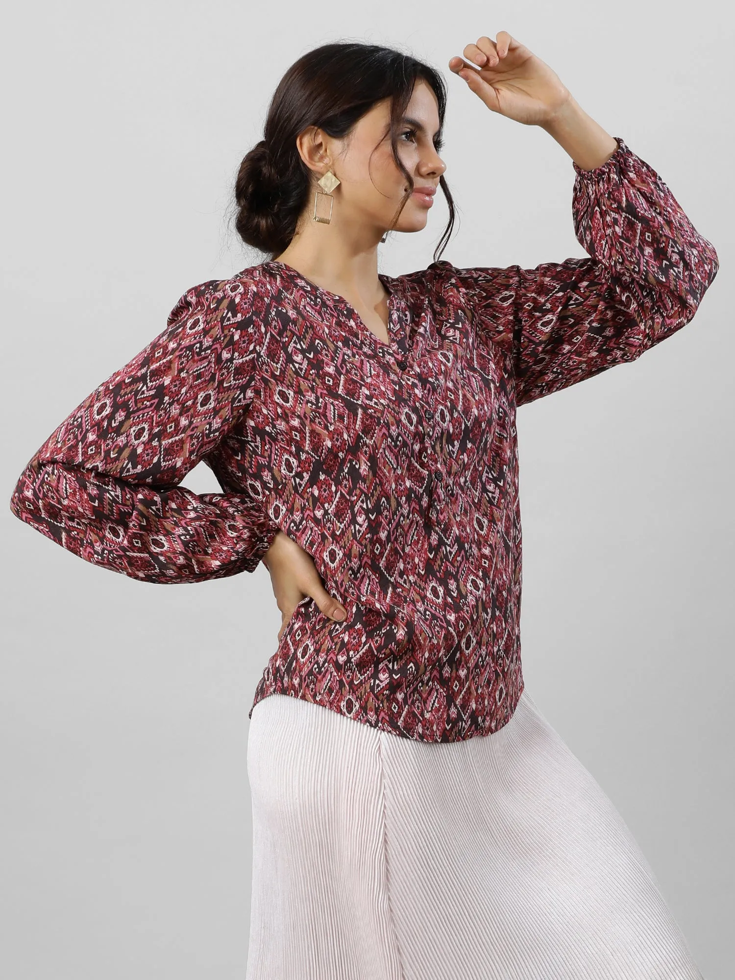 Women Versatile V Neck Abstract Print Top
